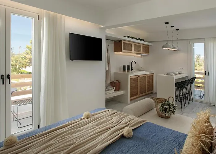 Hermes Luxury Naxos City