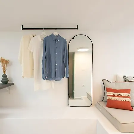 Hermes Luxury Apartamento Naxos City