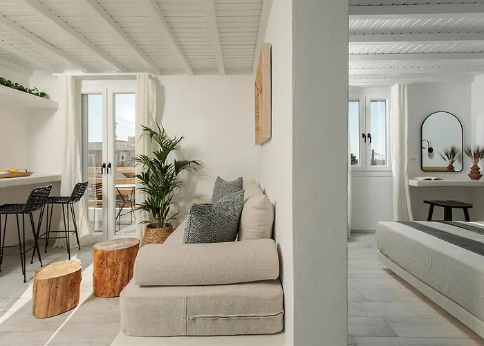 Hermes Luxury Apartment